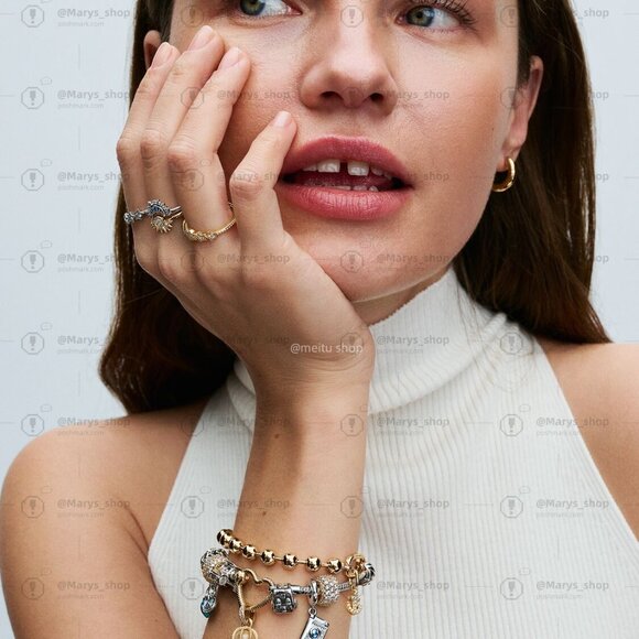 Pandora Openable Passport Dangle Charm - Picture 5 of 5